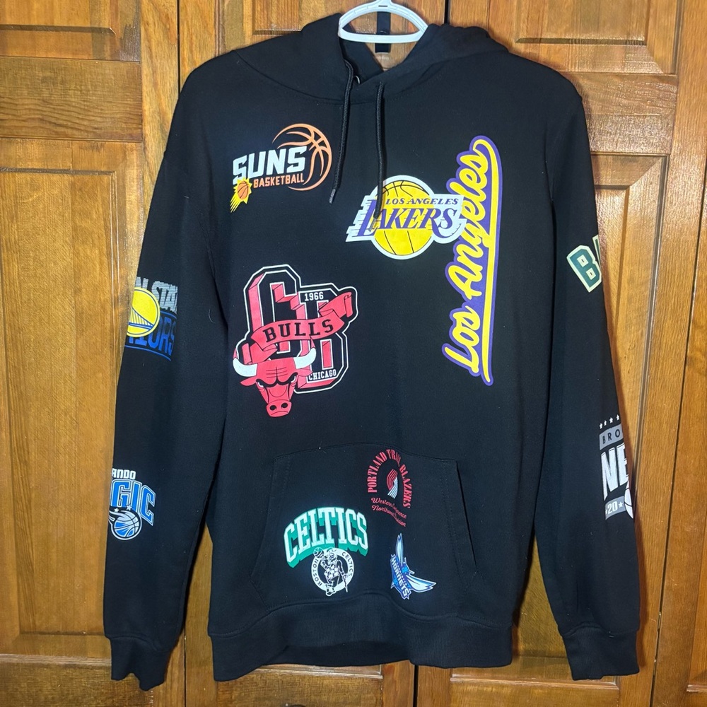 Black NBA Team Logo Pullover Hoodie - Multi-Team Graphic
